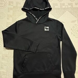 abercrombie kids Black Hooded Pullover with Moose Patch light wear
